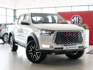 2026 JAC T8