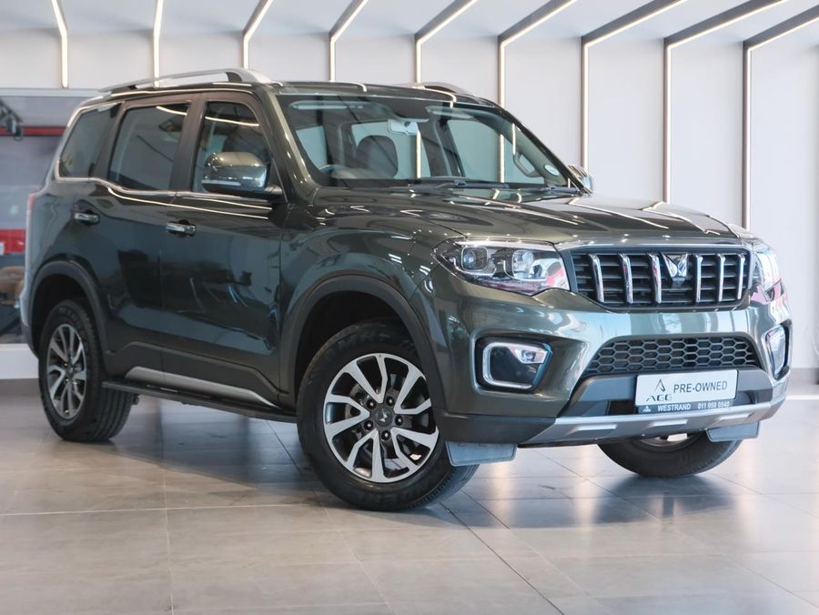 2025 Mahindra Scorpio-n Green