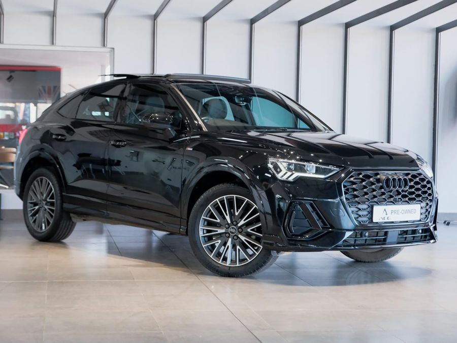 2024 Audi Q3 Black