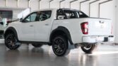 2022 Nissan Navara White
