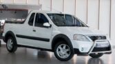 2022 Nissan Np200 White
