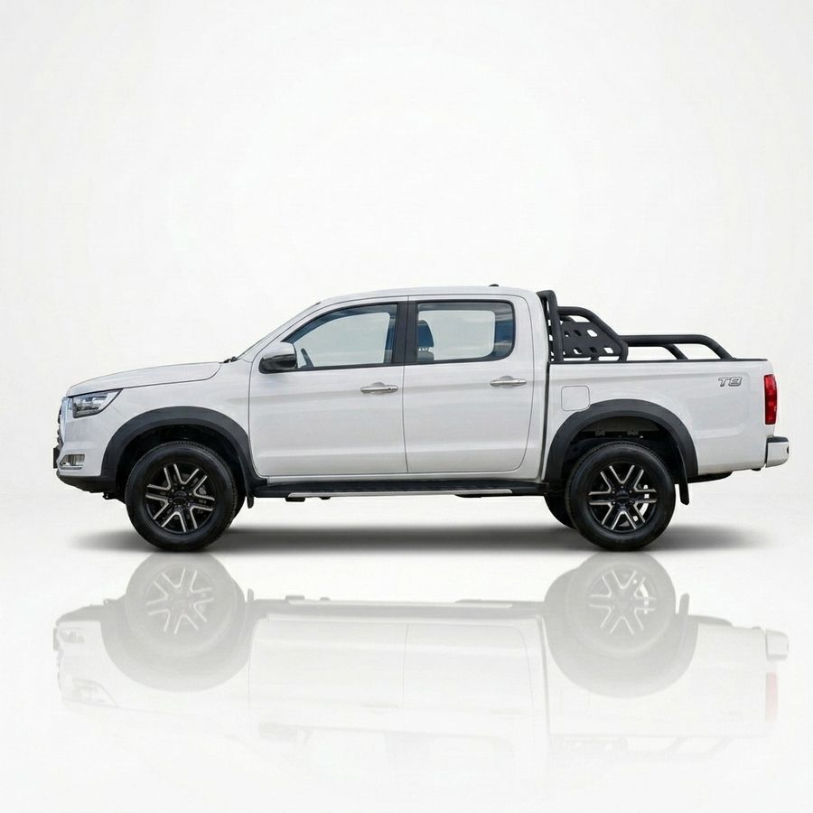 2026 Jac T8 White